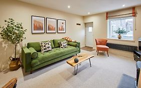 Host & Stay - Cinnamon Cottage